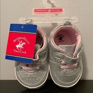Infant girls Beverly Hills Polo Club Silver Kids Shoes sz 4